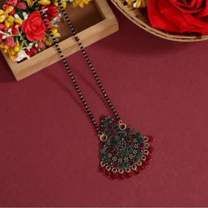 Women's Maroon & Green Color Mangalsutra