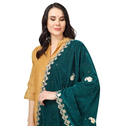 Women's Velvet Gotta Patti Dupatta (Dark Green, Length: 2.25 to 2.50 Mtr) - Image 4