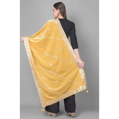 Women's Velvet Gotta Patti Dupatta (Gold, Length: 2.25 to 2.50 Mtr) - Image 4