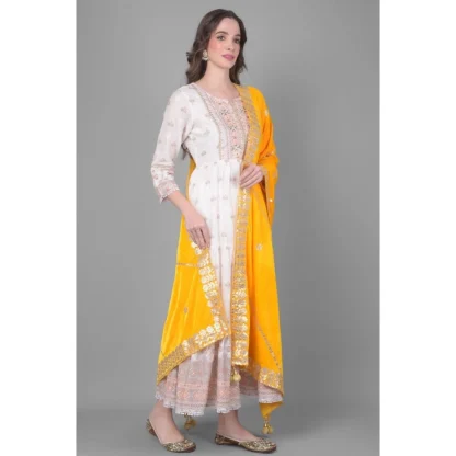 Women's Velvet Gotta Patti Dupatta (Yellow, Length: 2.25 to 2.50 Mtr) - Image 2