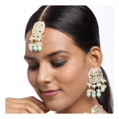 Women's Rose Gold Plated Alloy Kundan Earrings & Mangtikka (White) - Image 2