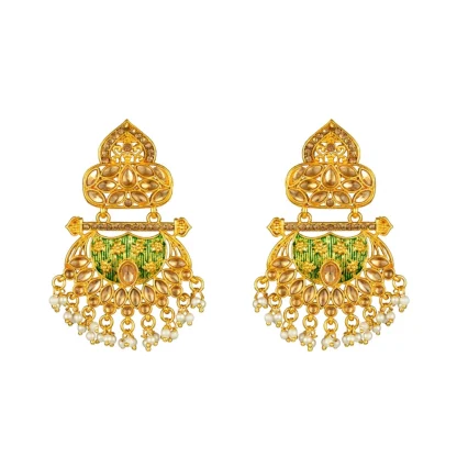 Women's Rose Gold Plated Alloy Kundan Earrings & Mangtikka (Green) - Image 4