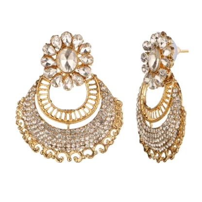 Women's Rose Gold Plated Alloy Kundan Earrings & Mangtikka (White) - Image 4