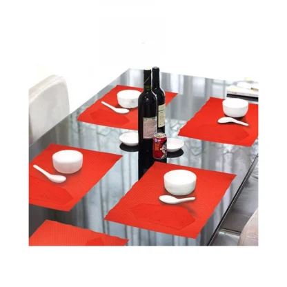 Solid Cotton Place Mats and Napkin Sets (Red)