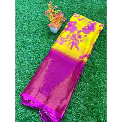 Women's Chiffon Printed Saree With Unstitched Blouse (Pink, 5-5 Mtrs)