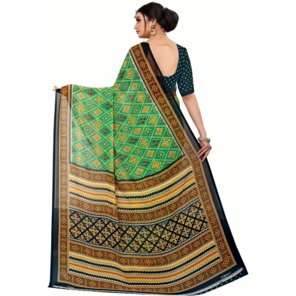 Women's Georgette Floral Print Saree With Unstitched Blouse 5.5Mtr (Light Green) - Image 3