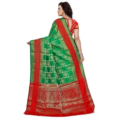 Women's Jacquard Woven Saree With Unstitched Blouse 5.5Mtr (Green) - Image 4